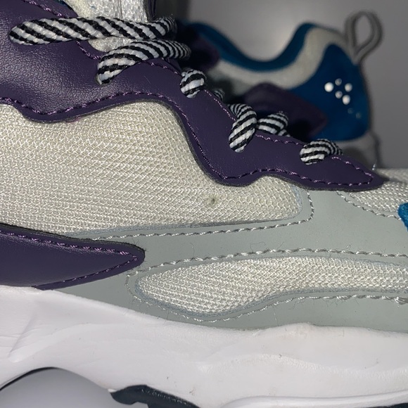 FILA women’s RAY TRACER sneaker, size 7 - Picture 7 of 14